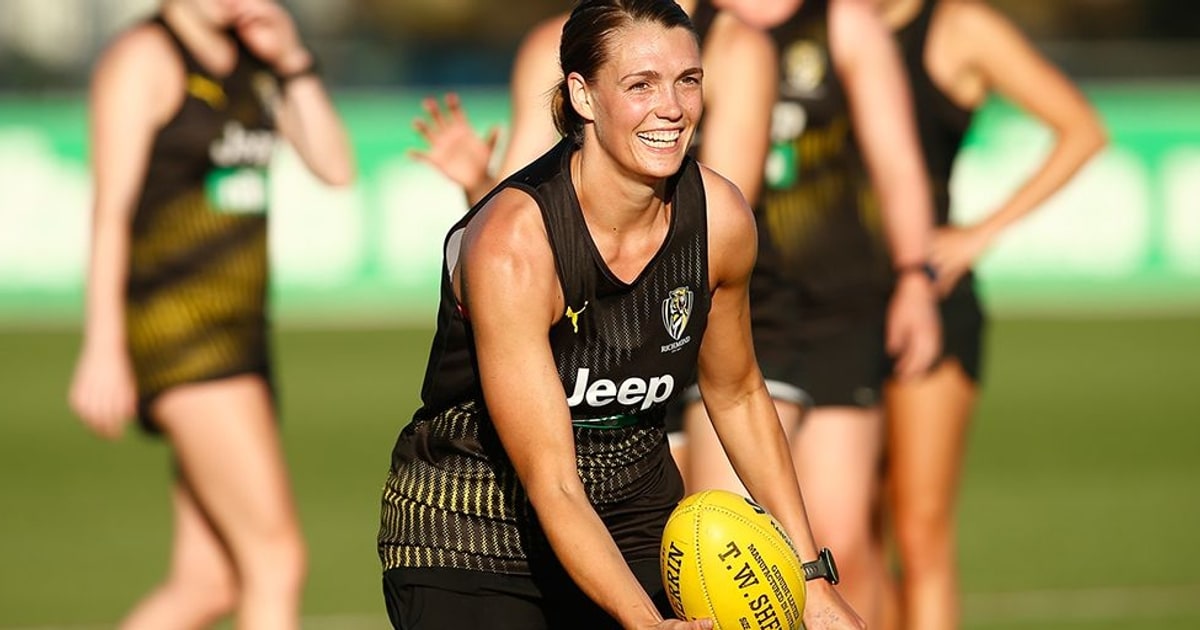 Vflw Burry Brings Her Best