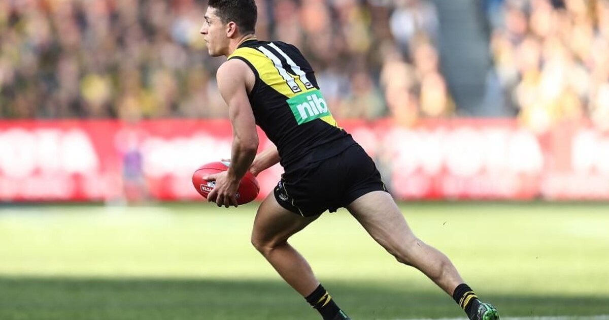 Roar Feature rewind: Jason Castagna