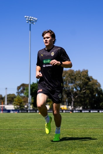 Sam Cumming - AFL Training November 24-2