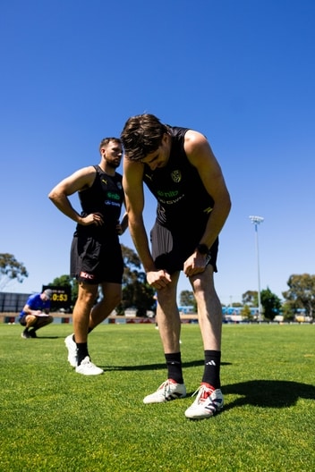 Jonty Faull - AFL Training November 24-2