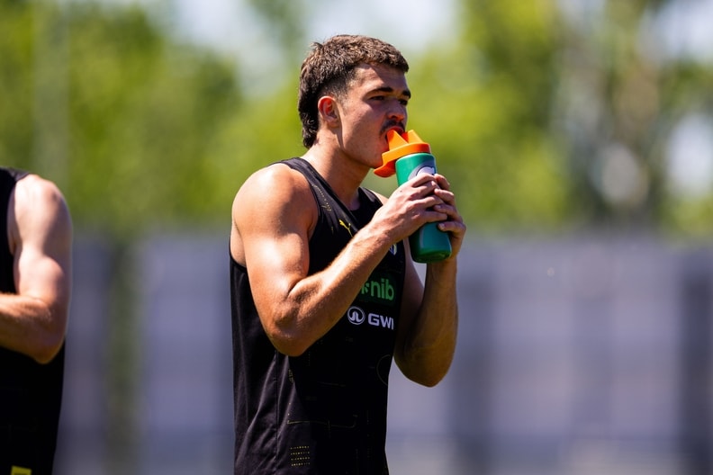 Harry Armstrong - AFL Training November 24-4