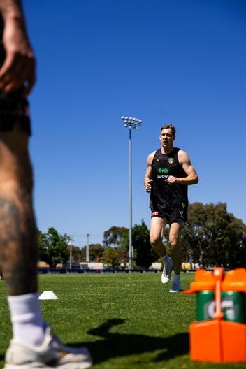 Tom Lynch - AFL Training November 24-2