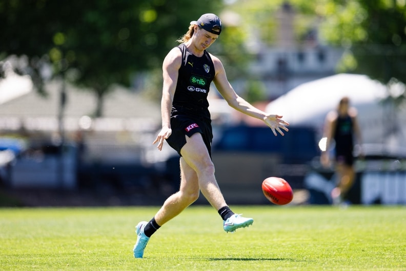 Hugo Ralphsmith - AFL Training November 24-3