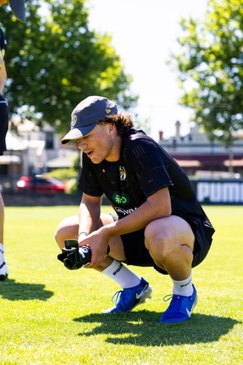 Zane Peucker - AFL Training November 24-3