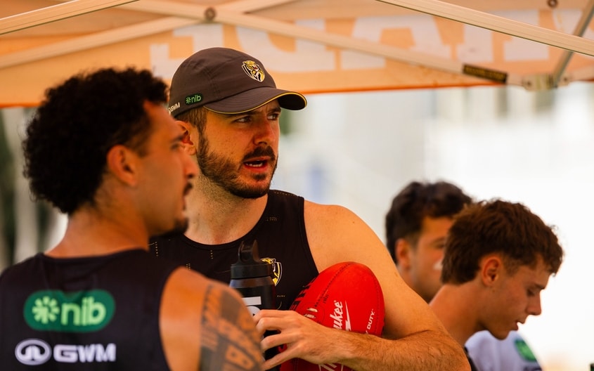 Oliver Hayes-Brown - AFL Training November 28