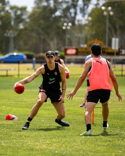 Campbell Gray - AFL Training November 28-2