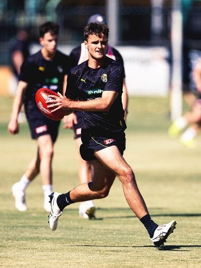 Taj Hotton - AFL Training November 26