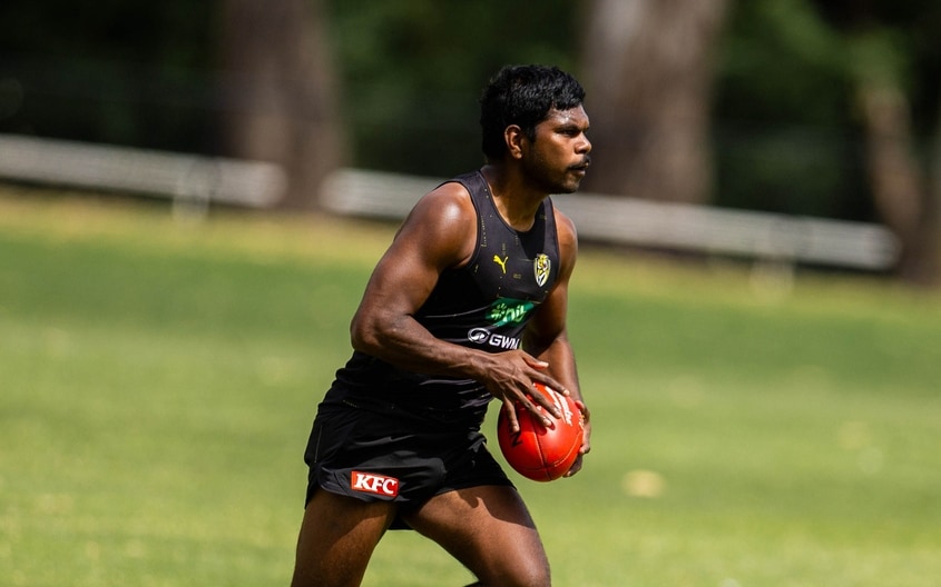 Maurice Rioli - AFL Training November 28-3
