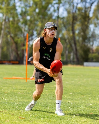 Kaleb Smith - AFL Training November 28-2