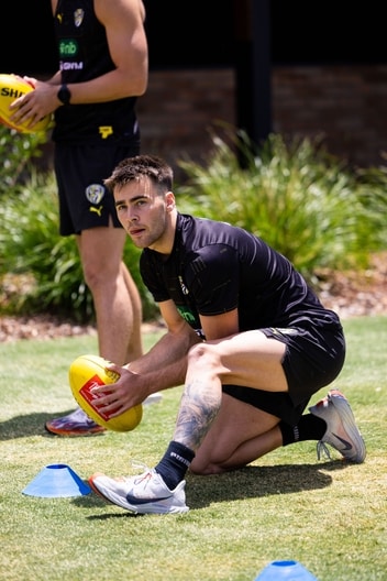 Seth Campbell - AFL Touch Session November 26-2