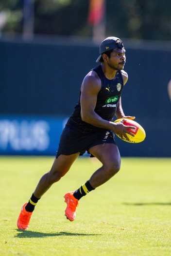 Maurice Rioli - AFL Training December 17