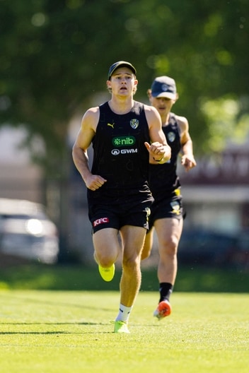 Sam Cumming - AFL Training December 17