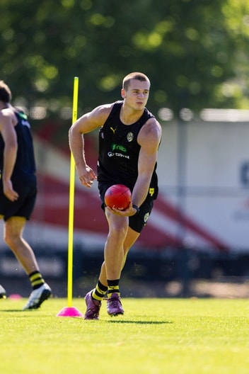 Sam Lalor - AFL Training December 17