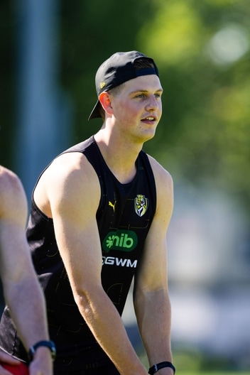 Josh Smillie - AFL Training December 17-2