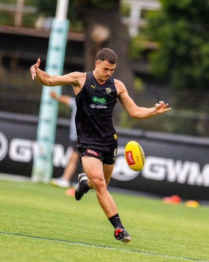 Harry Armstrong - AFL Training, January 8-2