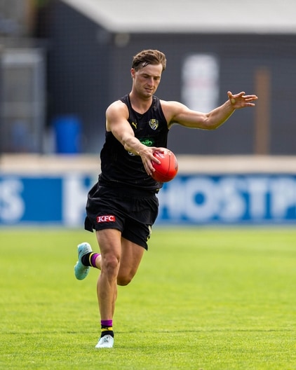 Tyler Sonsie - AFL Training, January 8-4
