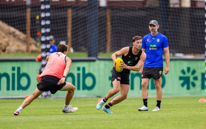 Tyler Sonsie - AFL Training, January 8-2