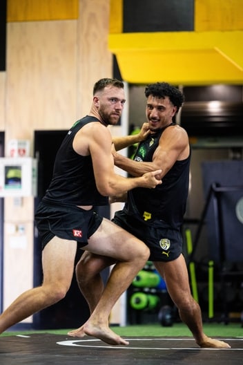 Mykelti Lefau, Noah Balta - AFL Tackling Practice, January 19-2