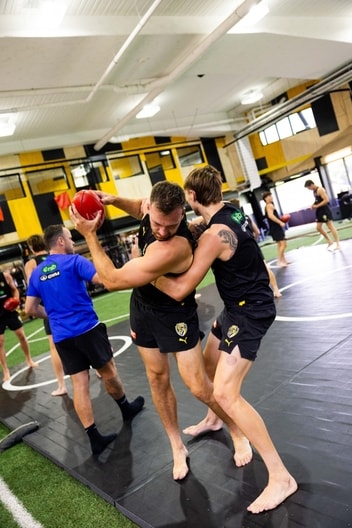 Campbell Gray, Noah Balta - AFL Tackling Practice, January 19