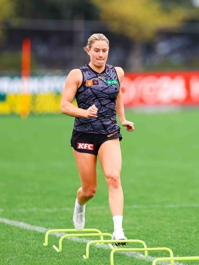 Georgia Stubs - AFLW Training, May 25, 2026-2